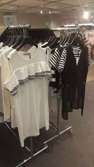 實拍海港城bazaar 名牌箱包 時尚服飾 旅行用品大甩賣